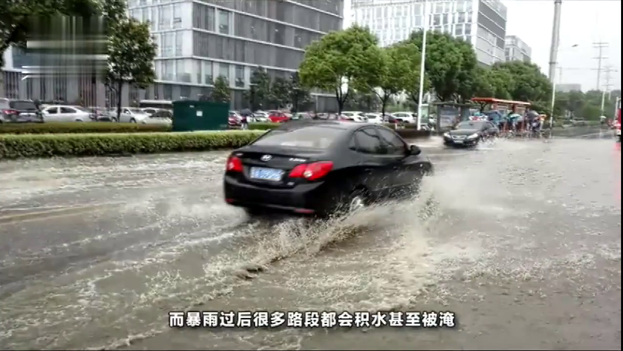 大暴雨视频揭示，自然力量挑战与人类的应对策略